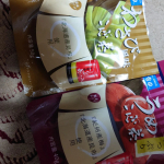 nitizyouenbu玉露園の新作、わさび風味昆布茶〜風と書いてあるけど、わさび苦手な私にはキツイ&hellip;&hellip;　あと看板のパッケージが新しくなりましたね。#PR #玉露園 #玉露園 #梅たっぷり&hellip;のInstagram画像