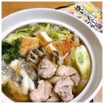 ⁎𑁍　　✿マルトモ 焼あごだし鍋つゆ　をお試しさせていただきました🍲　　⚫︎焼あご、いわし煮干し、北海道産昆布のうま味たっぷりのつゆ⚫︎2倍濃縮タイプで1人前&times;3袋入&hellip;のInstagram画像