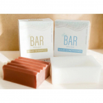 プラゴミ削減で環境にも髪の毛にも優しい固形シャンプー。気になっていたのですが、ついに！マックス石鹸さんの&nbsp;&nbsp; &nbsp;TheBAR ソリッドシャンプーTheBAR ソリッドコンディショナー使&hellip;のInstagram画像