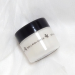 明色化粧品(u0040meishoku_corporation)様のリモイストクリームu003Cリッチタイプ>をお試しさせていただきました！こちらは馬油やスクワランが配合された、超リッチな保湿力の&hellip;のInstagram画像