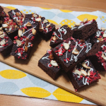 .節分が終わったら、お次は #バレンタイン ❤️u0040kyoritsu_kitchen 様からいただいたキットを使って #ブラウニー 作りブラウニーミックスにトッピング用のナッツやフリー&hellip;のInstagram画像