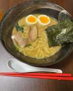 キンレイさんのラーメン頂いたので食べて見ました🥰2歳の娘が大喜び♡とっても美味しかったです❣️❣️冷凍で具もついててお鍋ひとつでつくれて簡単😆ご馳走様でした💗#キンレイ #キン&hellip;のInstagram画像