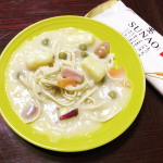 当選報告✰⋆｡:ﾟ･*☽:ﾟ･⋆｡✰⋆｡:ﾟ･*☽:ﾟ･⋆｡SUNAOパスタ食べてみました･:*+.(( &deg;&omega;&deg; ))/.:+もっちりしてて美味しい！寒かったのでシチューと一緒にシチューパスタ｡&hellip;のInstagram画像