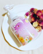 ＼パケも可愛くて大優勝🏆／冬のダメージケアに！❤️Kiccaクリームシャンプー❤️をお試しさせていただきました🥰✨✨こちらはなんと1本でシャンプー・リンストリートメント頭皮クレンジング・ヘ&hellip;のInstagram画像