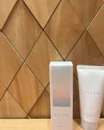 「水」と向きあい生まれた自然派スキンケアHALCAのクリーミーウォッシュ試してみました🫧肌本来のうるおうチカラに着目「日本一の名水の里」山梨県北杜市にある自社工場で地下約200mから直接く&hellip;のInstagram画像