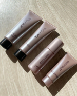 トライアルセット、継続使用してみました。メイク落とし、洗顔料、化粧水、乳液状美容液の4点セット。メイク落としはオイルではなくミルクタイプなのが、わかってる！という感じ。化粧水はしゃばしゃば系で&hellip;のInstagram画像