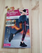 まだ寒すぎて外へは着ていけませんが、室内で運動する時に着てます。良い感じの締め付け感で、足がキレイに見える気がします。運動時だけではなく、普段使いでも大丈夫そうなので、ちょこちょこ着てシェイプした&hellip;のInstagram画像