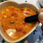 朝に汁物を必ず１品と思っていますが、忙しい朝、ままならないときに今はまってるのが、これ。ガスパチョ！夏の冷静スープのイメージが強いですが、私はこんなふうに少しだけ無調整豆乳を加えてポタージュ風に仕&hellip;のInstagram画像