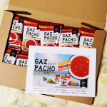 .ピルボックスジャパン株式会社さんの「ガスパチョ」です。.冷水で溶かすだけで本格スペインレストランの味を堪能できる、フリーズドライ製法の商品です。.具材は、赤・黄ピーマン、素揚げズッキーニ&hellip;のInstagram画像