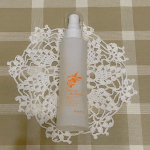 RaffiのヘアスカルプエッセンスRaffi発毛促進ヘア＆スカルプエッセンスの紹介で初めて使いましたが！久米島の海洋深層水をベースに熱帯植物から得られる美肌成分をバランスよく配合したスカルプエッセ&hellip;のInstagram画像