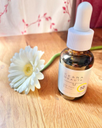 ケアナボーテVC10濃美容液のご紹介です✨✨気になっていたものなので、使う前からワクワク💕パッケージから、効果が期待できそうな感じですよね✨✨早速使ってみました。ケアナボーテVC10濃美容液は、ピュ&hellip;のInstagram画像