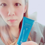 美白ゲル　ビハククリア🤗細胞レベルで目覚める透明肌へ✨シミの原因ってメラニンだけじゃないらしい🤔でもそんなシミの原因に多角的にアプローチしてくれるんだとか😳期待大🤗✨またハリや潤いを与えてく&hellip;のInstagram画像
