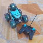 スピードシティ RC スタントツイスター🏎✨✨✨うちの子女の子の姉妹なんやけど、ラジコンにすごい興味持ってて😳‼️💡公園や広場でラジコンをしている子供を見かける度に、「いいなぁ〜🥺やってみたい&hellip;のInstagram画像