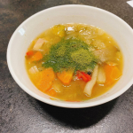 玄米酵素ハイ・ゲンキ スピルリナをお試しさせていただきました🥄✨️正直、味は美味しくはない。粉も味もお茶っ葉のような感じで、溶けにくいので少しずつ口に入れて飲んでもぶわっと広がって飲みにくいのが&hellip;のInstagram画像