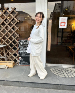 これから服装も衣替え！暖かくなってきたので薄着で&hellip;。✨ニッセンの人気商品✨UVカットシンプルレギュラー丈ニットカーディガンレース袖ニット：商品番号：VWK0122A0001この時期&hellip;のInstagram画像