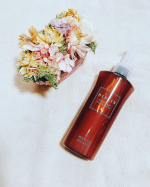 ＼ワセリンなのにベタつかない／リニューアル前商品から大好きだったこちら黒龍堂さんの❤️ハイスキン モイストジェルN❤️香り　　　　　　★★★★★べた付かなさ　　★★★★☆伸びの良さ　　　★&hellip;のInstagram画像