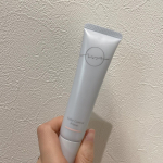 コスメキッチンでお馴染みのドゥーオーガニックのメイクライン【WA by do organic】カラー コントロール プライマー pk01(SPF12 PA++ 30g 4400円)をお試ししてみ&hellip;のInstagram画像