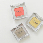 【春、桜🌸メイク】チャコット・コスメティクスマルチカラーバリエーション から3色使って春メイク🌸🌸🌸マルチカラーバリエーション マットMA01はブラシで乗せると見た目より淡いピンク&hellip;のInstagram画像