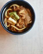 旨辛なやみつきうどん🌸正田醤油【麺でおいしい食卓シリーズ】🍀旨辛肉汁うどんつゆ⬆️こちらを使ってみました🌸ノーマルの『肉汁うどんつゆ』を以前食べたことがあって凄く美味しかったので、今&hellip;のInstagram画像