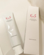 柿のさち KnS 薬用柿渋ハミガキをお試ししました。柿渋はよくボディソープで使われているイメージですが、歯磨き粉では初めてです。淡いグリーンのペーストです。香りはほとんどなく、味もほとんどあり&hellip;のInstagram画像