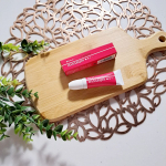 くすみ・黒ずみポロポロ取り去り鼻なめらかにする薬用美白ピーリングジェル「コスメジタン　薬用美白ハナビジン」マスクなしでもよくなってきたから通勤や仕事はまだまだつけてることが多いけど、暑くなって&hellip;のInstagram画像