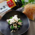 ブロッコリーのおひたし🥦家庭菜園をされているお隣さんからいただいたブロッコリーに、白だし・白ごま・黒ごまで春を感じるおひたしに🌸仕上げにのせたのは『マルトモ 鰹本枯節』✨「節匠削匠(ふし&hellip;のInstagram画像