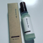 濃厚な植物美容成分がぎゅっと詰まった根幹スキンケア美容液☺️✨ネオナチュラさんのオーガニックコスメ🥺容器とってもかわいい！！化粧水のあとに塗ってます✌️！香りも爽やかな香りでとても癒や&hellip;のInstagram画像