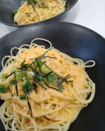 🎀簡単ランチ🎀フリーズドライのうにクリームで簡単なうにクリームパスタ&hearts;牛乳で煮溶かしてパスタに絡めるだけでお店顔負けのパスタができてビックリ😍✨#うにクリーム #ウニクリームリゾット #う&hellip;のInstagram画像