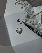 A letter to you, writing with my eye liner♡Happy Sunday everyone!!..............#&hellip;のInstagram画像