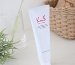 ★ 柿のさち KnS 薬用柿渋ハミガキ 100g歯周病やそれに伴う口臭などの症状に効果を発揮する成分を配合 歯と歯茎、爽やかな口臭のためのオーラルケアハミガキ．．柿渋といえばボディソープのイメ&hellip;のInstagram画像