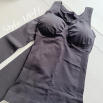 🌼 monitorQuliet様の着圧インナーとレギンス。着用感編ᝰ✍︎とにかくすっっごい着圧感！着圧あるあるだけど着るのは大変🙃ふんっ😤っと気合を入れて着ると、ウエストも太もももぐい&hellip;のInstagram画像