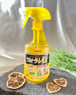 ♡シトラスレモンの爽やかな香りに包まれながらお掃除🧽シュッシュッとスプレーすると泡状になって出てきます。使ってみて感じたのは、トイレや洗面台の周りはいつもの掃除と比べるとツヤ感が全然違うんで&hellip;のInstagram画像