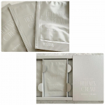 ..株式会社ほほえみキラリさんのヘレネーズクリームです*.塗るだけ簡単首元クリーム⭐️#シワ改善#美白 効果.妊娠中枕を高くして寝ていたのですがなんと首にシワができてしまったんです😭&hellip;のInstagram画像