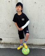 .umbroのセットアップ💠サッカー少年は一度は着たことのあるアンブロ✨空も大好きなブランドでサッカー練習の時も通学の時も良く着てます🤍そんなアンブロのお洋服がしまむら u0040grshim&hellip;のInstagram画像