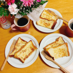 今日の朝ごはんは#フレンチトースト ！卵、牛乳、オリゴ糖で。ほんのり甘いフレンチトーストが好き😊#オリゴのおかげ #オリゴ糖 #パールエース #腸活レシピ #新学期 #新年度 #monipla&hellip;のInstagram画像