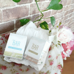 u0040thebar.max⁡⁡固形シャンプー&コンディショナー⁡⁡⁡⁡⁡届いて箱を開けた瞬間から⁡とっても良い香りが部屋中に広がります☺️⁡⁡⁡🌟泡立ちヨシ⁡🌟泡切れヨシ⁡🌟香&hellip;のInstagram画像