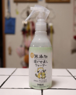 *娘たちの寝癖直しに&hellip;こちらを使っています☻☻*『無添加　寝ぐせ直しウォーター』*2023年3月に発売されたこちらはこどもの髪や頭皮を考えて作られ5つの無添加で作られた寝癖直しウォ&hellip;のInstagram画像