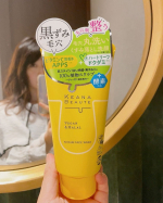 明色化粧品『ケアナボーテ 毛穴丸洗いスクラブ洗顔』 120g　税込1,100円 スクラブが入っているタイプの洗顔です👍じょりじょりするのは、お肌を痛めてる感じがしちゃうけど、泡立&hellip;のInstagram画像