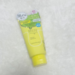 𖥧 𖧧 ˒˒...#ケアナボーテ毛穴丸洗いスクラブ洗顔┈┈┈┈┈┈┈┈┈┈┈┈┈┈┈┈┈⚘⚘⚘きめ細かな泡で汚れを包み込んで浮き上がらせ、微細なスクラブがさらに毛穴の奥の汚れをかき出し&hellip;のInstagram画像