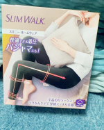 スリムウォークスキニールームウェアそのまま寝ちゃえる！快適なはきごこち☺️立ち仕事や座りぱなしだと足のむくみ気になりますよね😭スキニールームウェアはしっかりとした生地でほどよい締め付け感があ&hellip;のInstagram画像