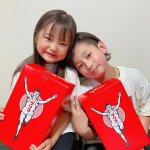 ＧＷだーーー❤️・そんなＧＷのはじめに、セレクション・ザ・グリコ ミニ開封〜🙌・あれ？ミニって書いてあるけどまぁまぁ大きくない？？笑・大好きなお菓子が沢山入ってて、てつみはも大喜び❤️・&hellip;のInstagram画像