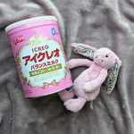 🍼ゆずゆずが赤ちゃんのときは生後3ヶ月からはほぼ完母で大変だったかられいれいは混合にしたよ🍼授乳室ってたくさんあるわけでもないし感染症予防でなぜか閉鎖してるとこもあるの(これまじ困るよね🤦&hellip;のInstagram画像