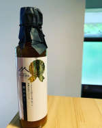 鯛白だしのご紹介。熊本の海で育った鯛に、天草のさば、うるめいわしなどを加えた旨み豊かな贅沢な白だし。GW前半、飛ばしすぎたので、後半は家でおとなしく過ごしています。お昼、夫が、白だし使って、に&hellip;のInstagram画像