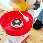 everydayhappyfamilyお家でお友達とわたあめ作り💕🌈.....#トイザらス #トイザらス限定 #toysrus #誕生日プレゼント #クリスマスプレゼント #おう&hellip;のInstagram画像