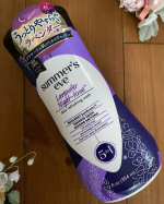 🎀サマーズイブ ラベンダーナイトタイムウォッシュをお試しさせていただきました🍀夜にうっとりやすらぐラベンダーの香りのデリケートゾーン用ボディウォッシュ。 カモミール保湿エキスが寝ている間にうる&hellip;のInstagram画像