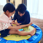 学研の幼児ワークにアプリがあるの知ってますか？？年長の長女が学研を始めました。年少の次女も何かさせてあげたいと思っていろいろ調べていたら、、学研の幼児ワークのアプリを発見！スマホがあればどこでも&hellip;のInstagram画像