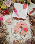 【大切なお母さんに感謝の気持ちを込めて♡】⁡⁡⁡みんなはもう⁡⁡今年の母の日の贈り物決めたかな？⁡⁡私は毎年、ブーケとスイーツ・飲み物などを⁡⁡セットにしてプレゼントしてるよ🎁⁡⁡&hellip;のInstagram画像