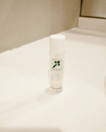 #PR #無添加工房OKADA 無添加化粧水の岡田ローション使い切りそうです♡顔が大きいからか😂毎日パシャパシャ使っているとあっという間になくなる〜！！ここ数週間、本当に肌が敏感で、疲れからか&hellip;のInstagram画像