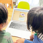 子どもの英語教育ってどうしてるー？😄小学校から英語教育が始まったことで、我が家でも幼児から英語に触れさせているよ！🕺最近新たに取り組んでいるのが、ベビーパークの通信の英語育児講座✨デジ&hellip;のInstagram画像