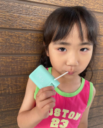 🌻᠁᠁᠁⛺️✨♡🩷🏖️ 　#pr 　　ツーウェイワールド㈱ 様　u0040mother_and_daughter_official 様　🏖️スティックタイプの日焼け止め⛱️ハーブの香&hellip;のInstagram画像